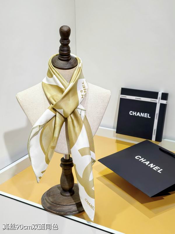 Chanel silk scarf 90X90cm E032921
